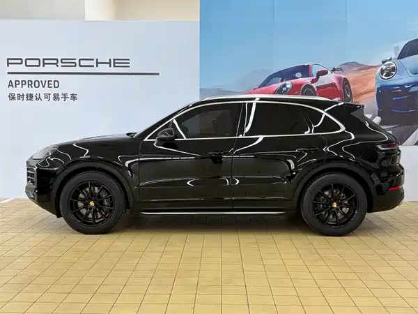 Porsche Cayenne 2024