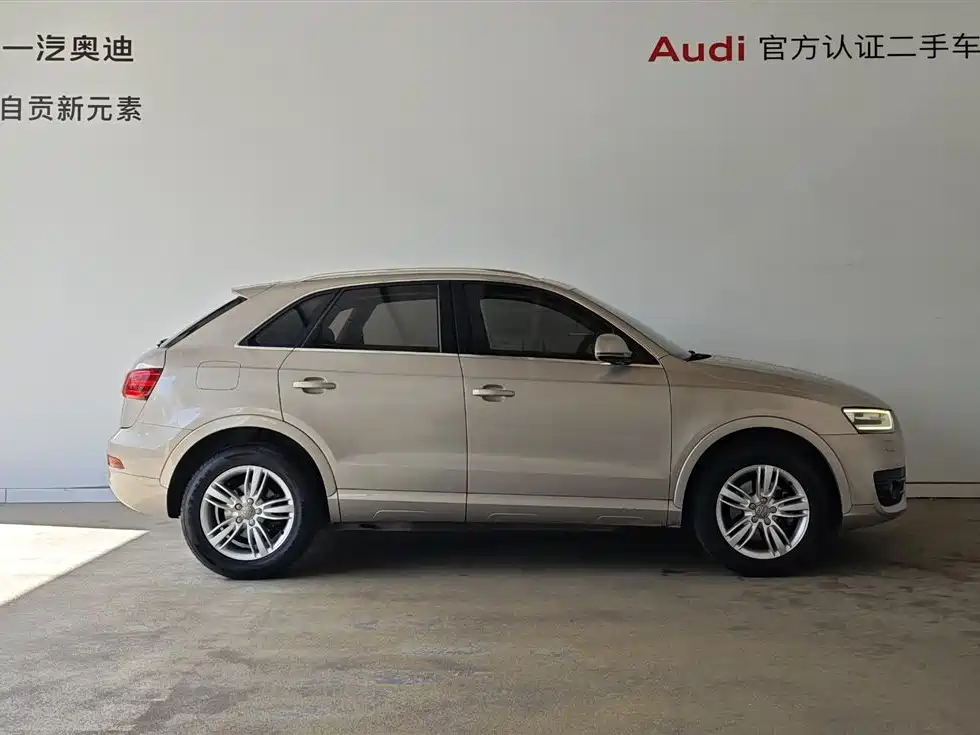 Audi Q3 2014 — фото 2