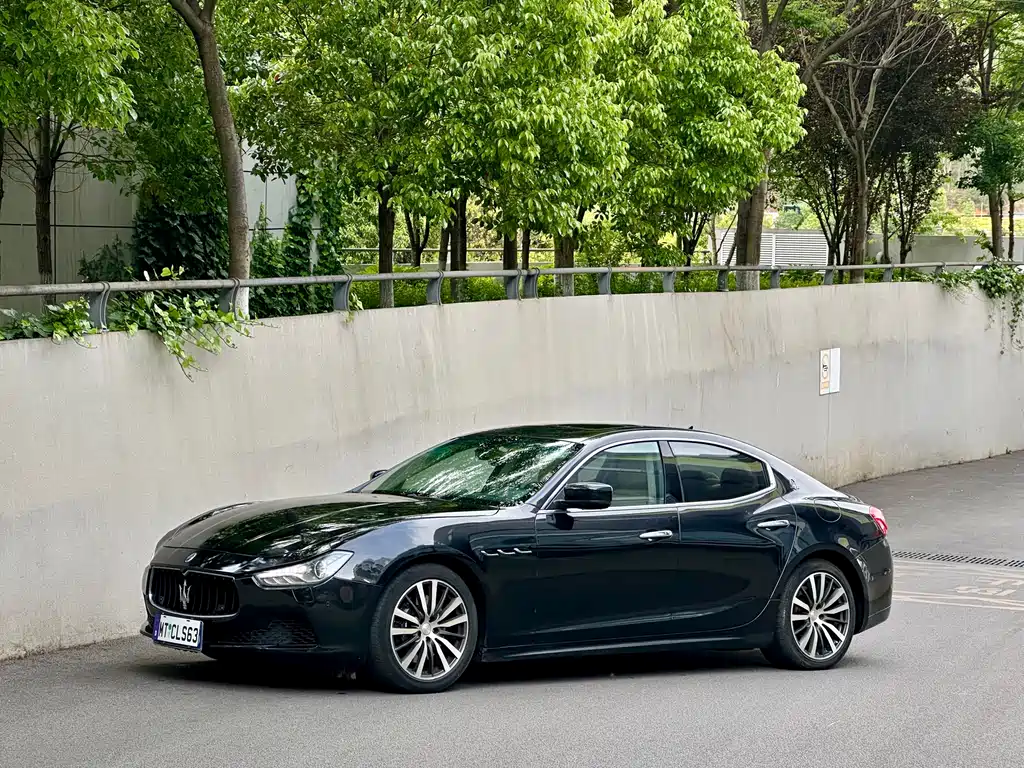 Maserati Ghibli 2014 — фото 1