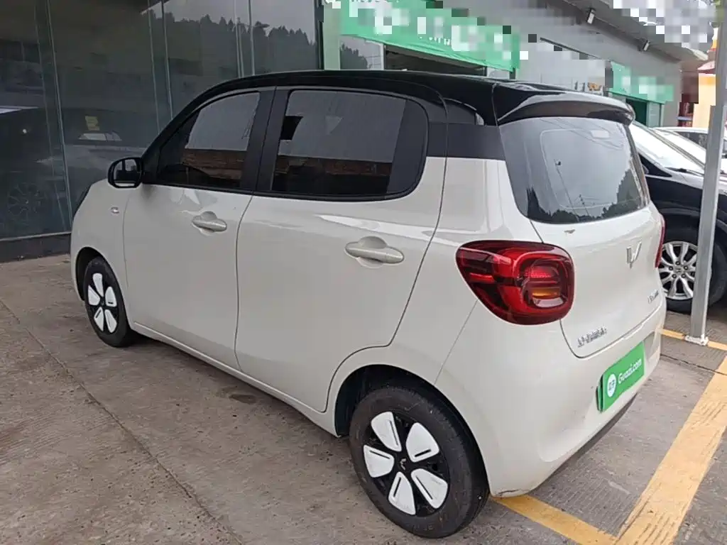 Wuling Hongguang MINIEV 2025