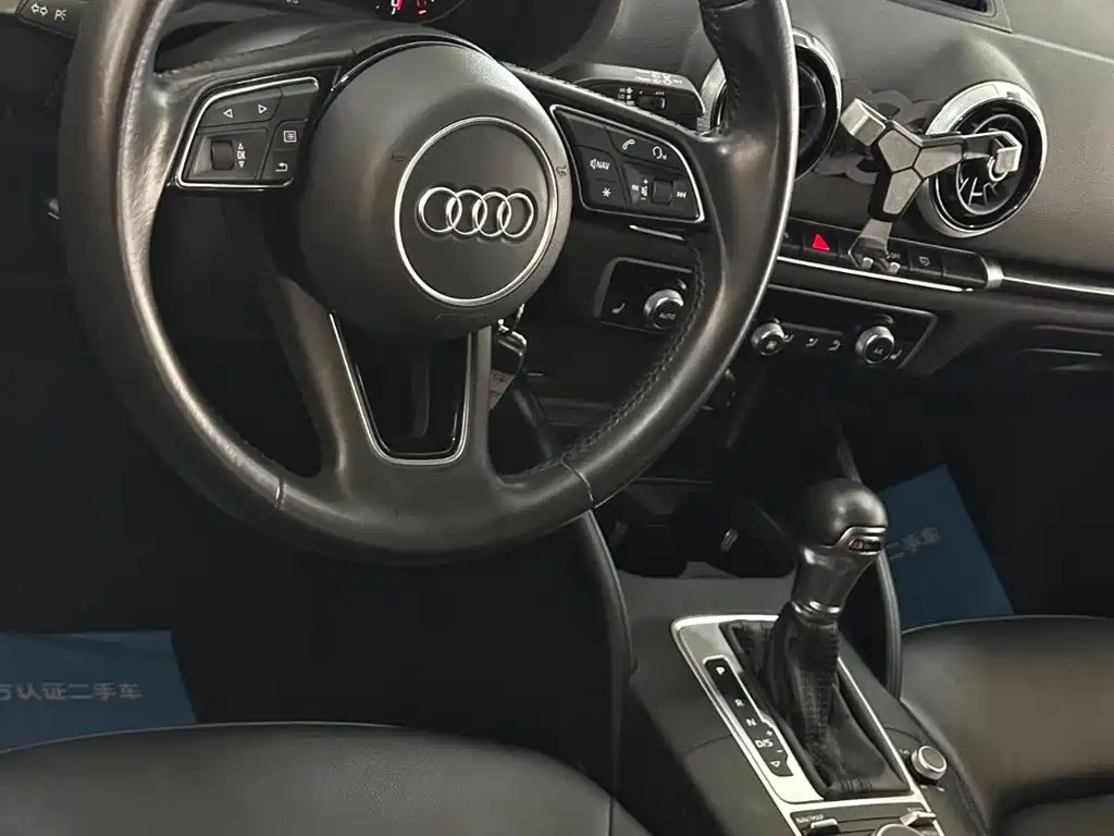 Audi A3 2020 — фото 21