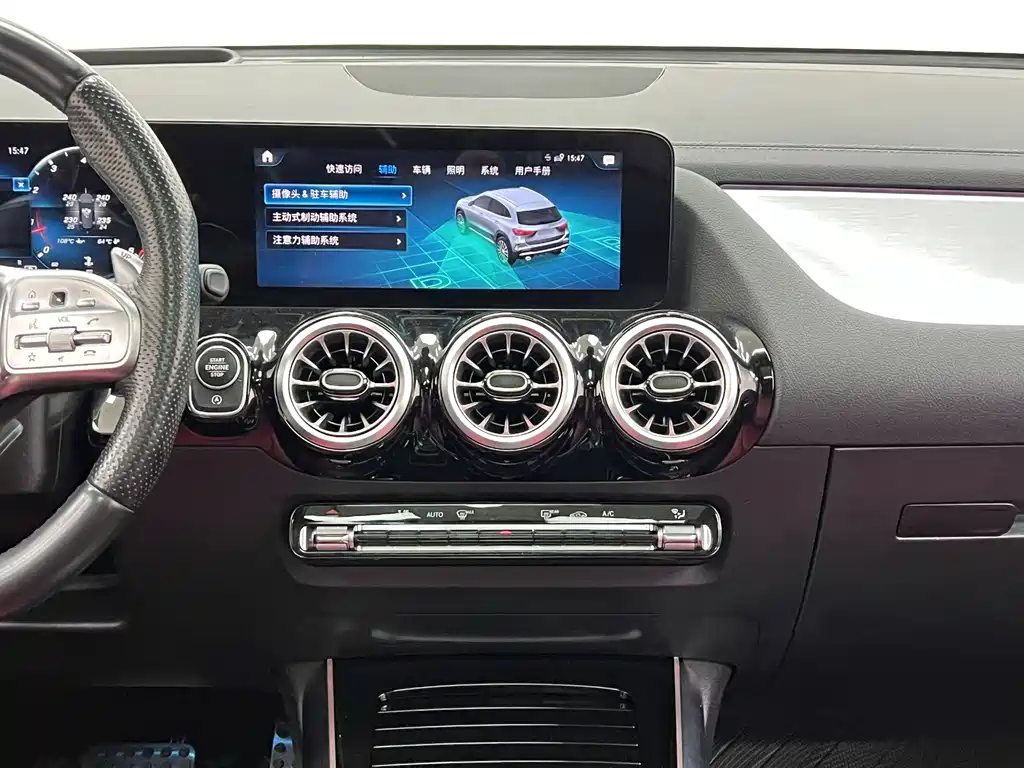 Mercedes-Benz GLA AMG 2022 — фото 21