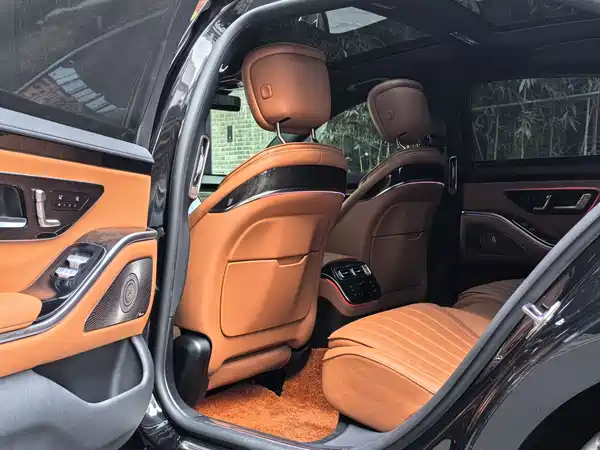 Mercedes-Benz S-Class 2023