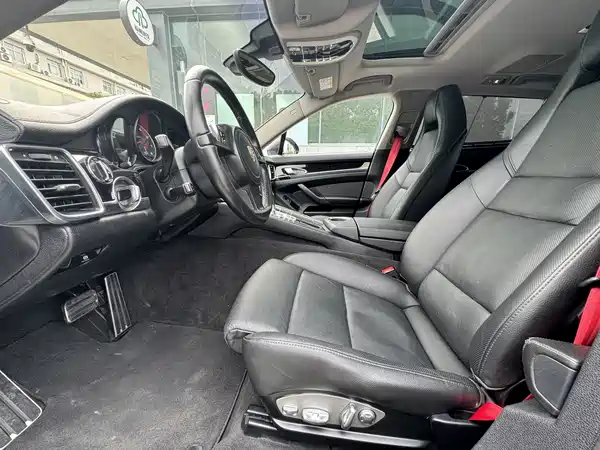 Porsche Panamera 2015