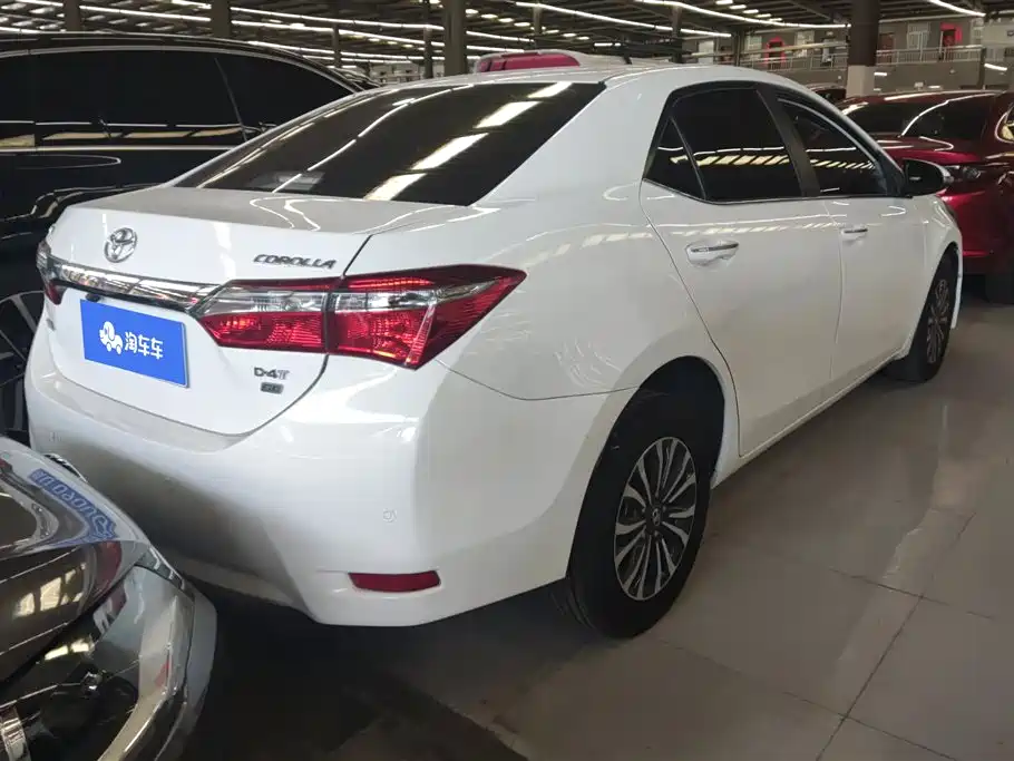 Toyota Corolla 2019 — фото 3