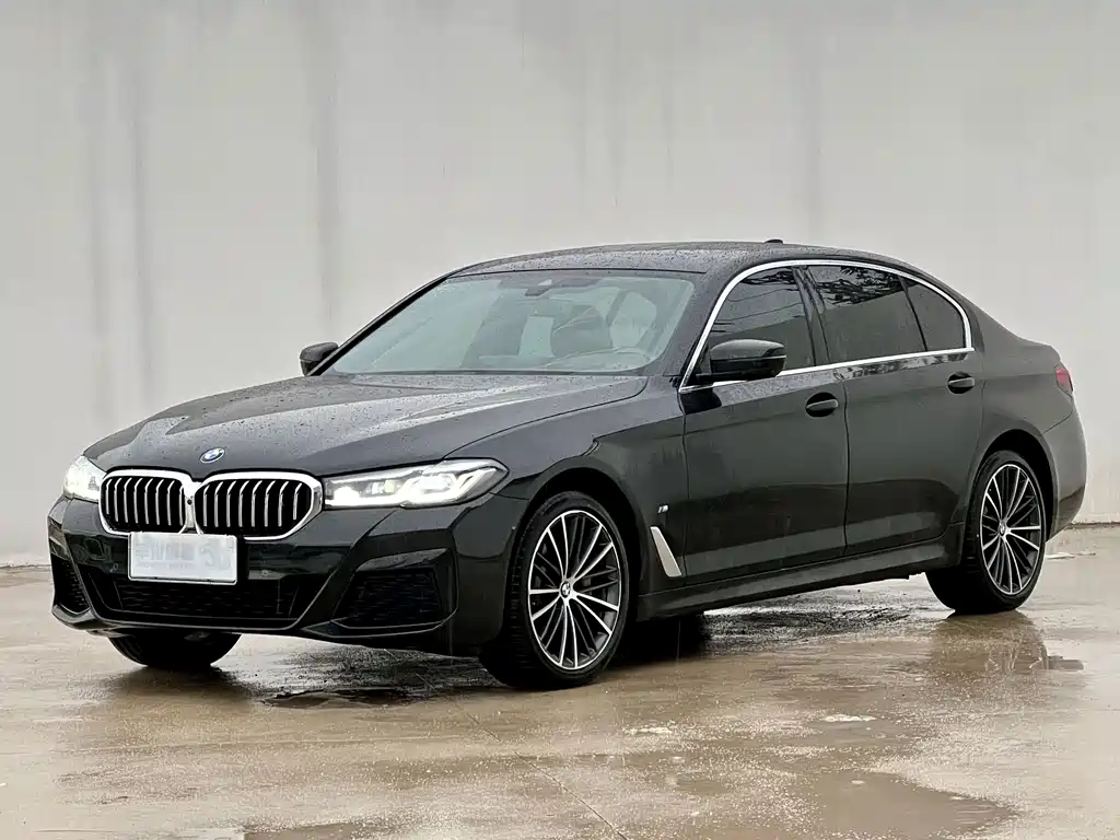 BMW 5 Series 2022
