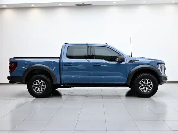 Ford F-150 Raptor 2023