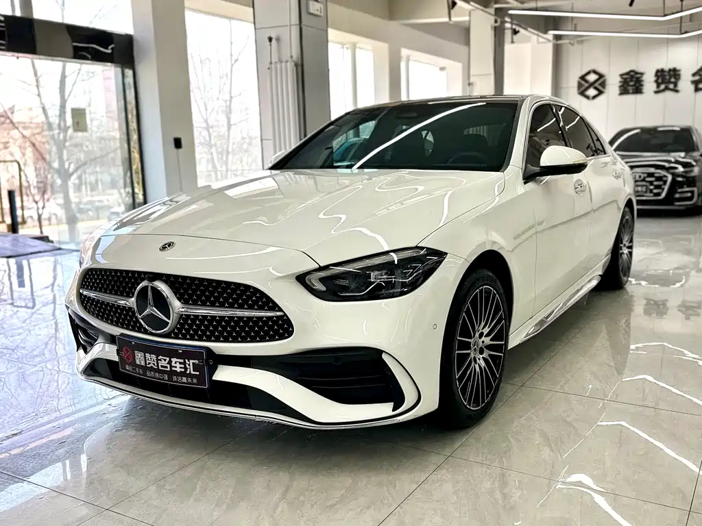 Mercedes-Benz C-Class 2023 — фото 1