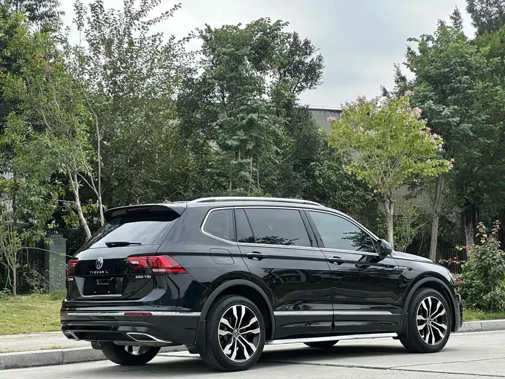 Volkswagen Tiguan L 2020 — фото 4