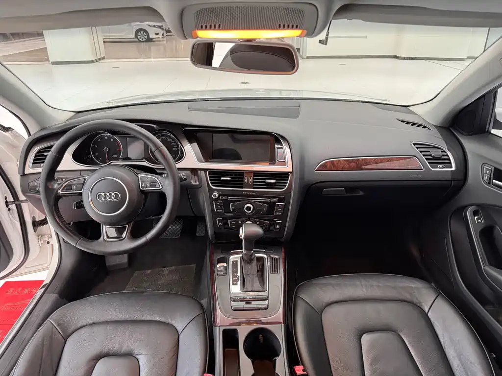 Audi A4L 2013