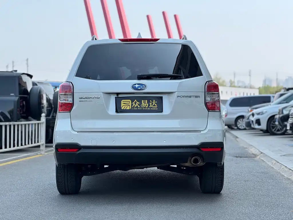 Subaru Forester 2015 — фото 5