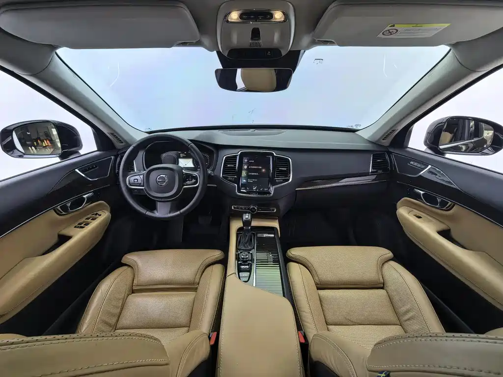 Volvo XC90 2016 — фото 13