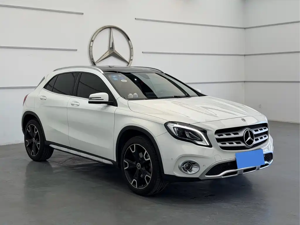 Mercedes-Benz GLA 2017 — фото 3