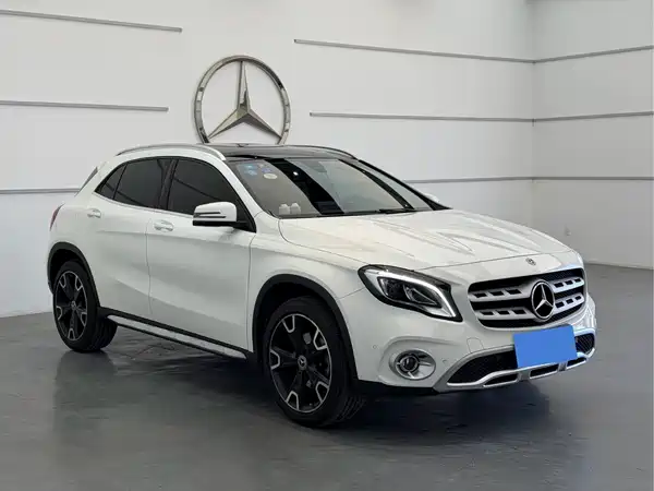 Mercedes-Benz GLA 2017