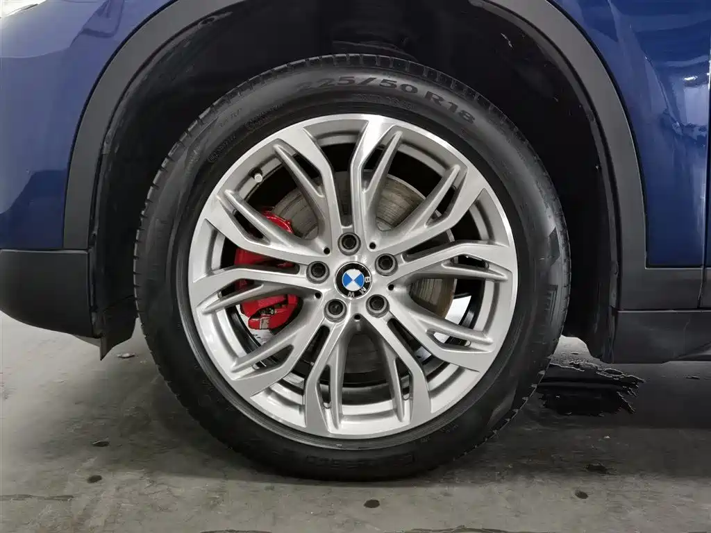 BMW X1 2018 — фото 17