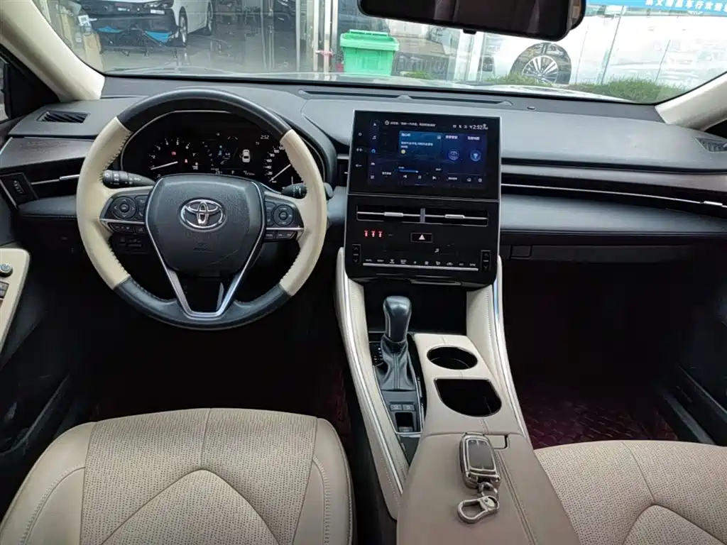 Toyota Avalon 2023 — фото 10
