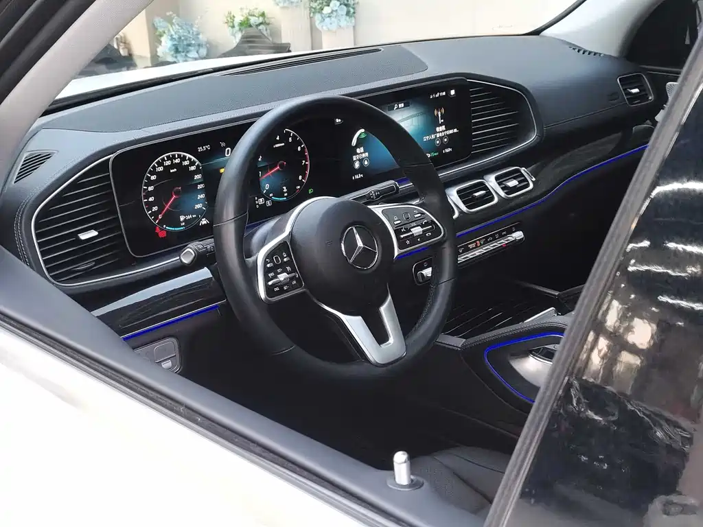 Mercedes-Benz GLE 2023 — фото 10