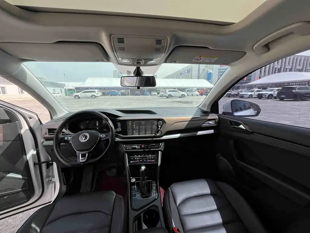 Volkswagen Tharu 2023