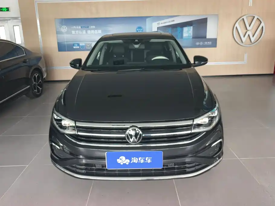 Volkswagen Bora 2023