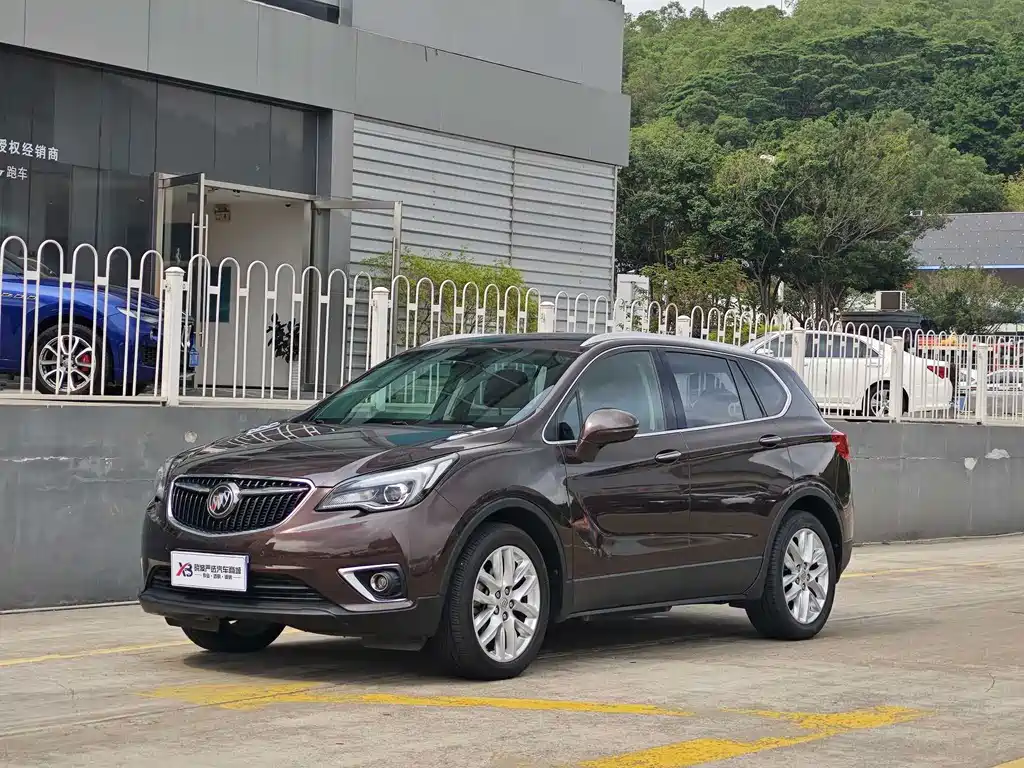 Buick Envision Plus 2018 — фото 1