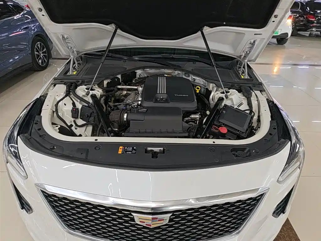 Cadillac CT6 2019 — фото 20