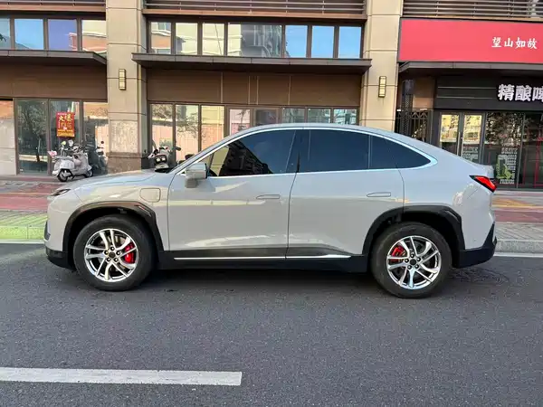 NIO EC6 2020
