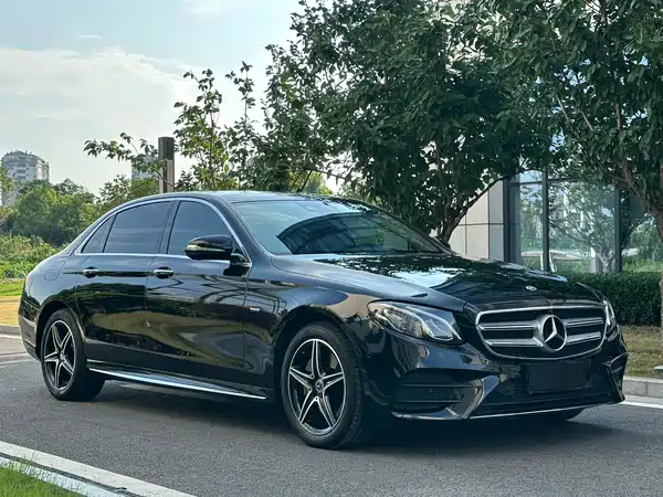 Mercedes-Benz E-Class 2020