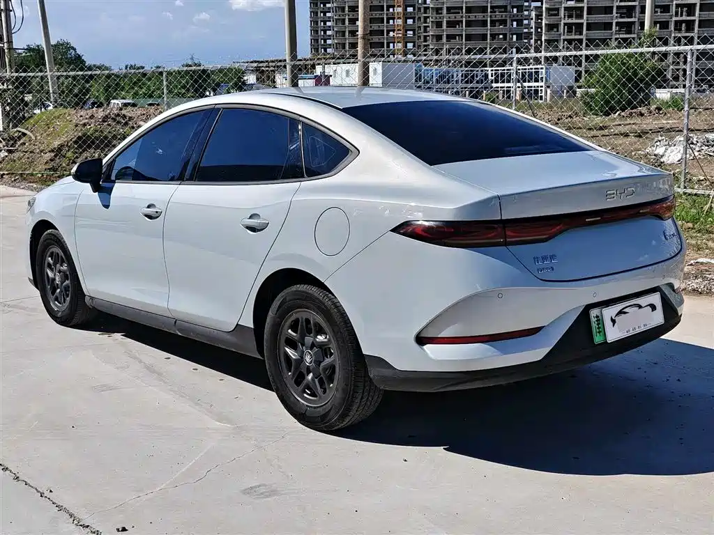 BYD Qin PLUS 2025 — фото 4