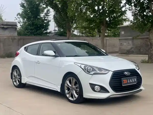 Hyundai Veloster 2015