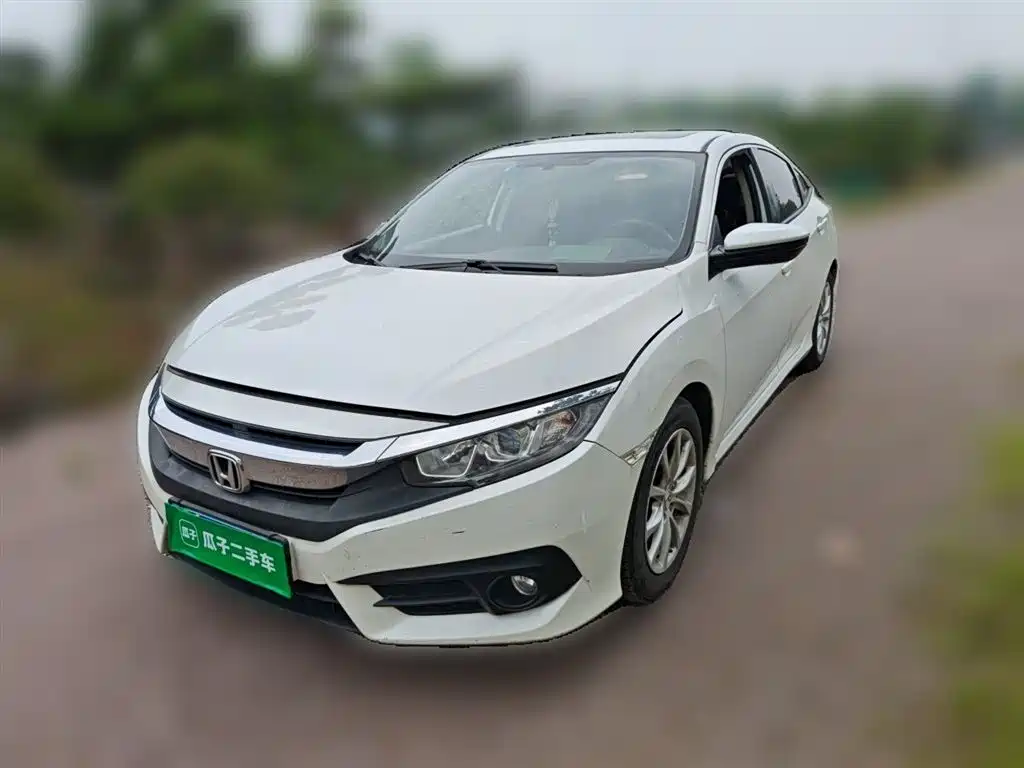 Honda Civic 2018 — фото 1