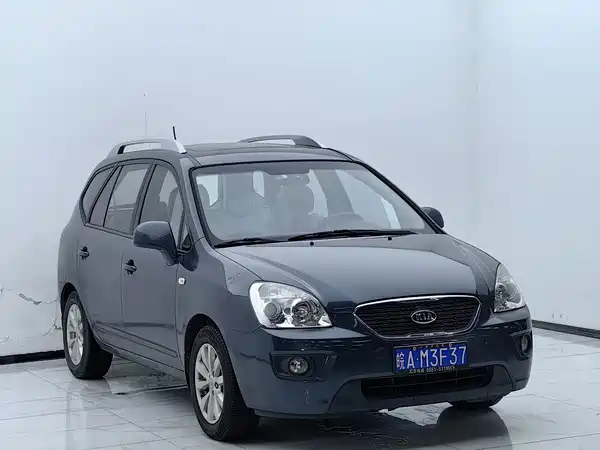 Kia Jiale 2012