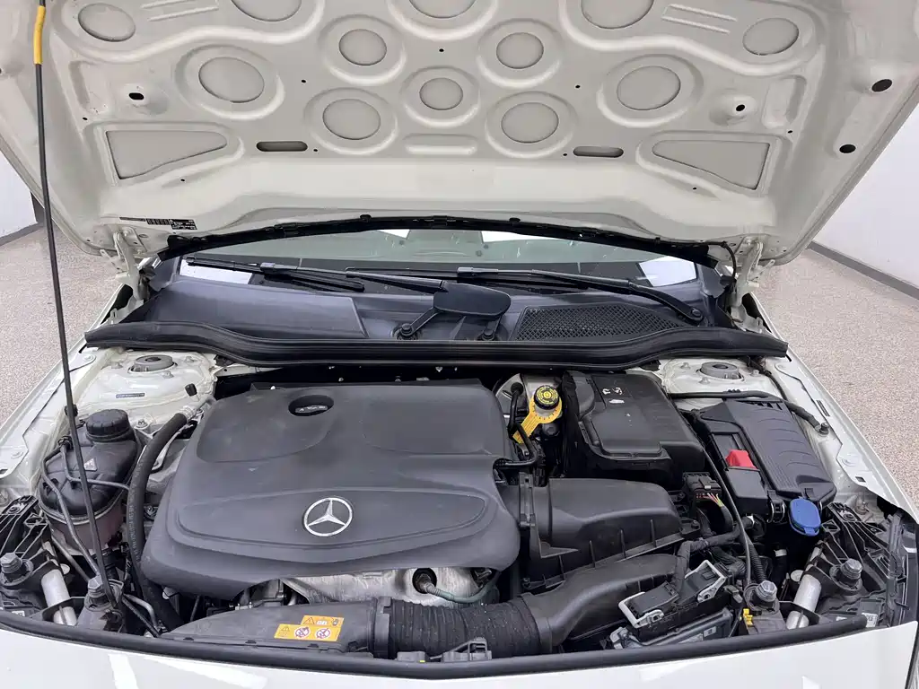 Mercedes-Benz A-Class 2017 — фото 29