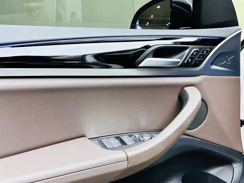 BMW X3 2021 — фото 11