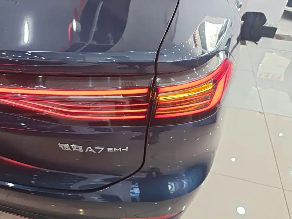 Geely Galaxy A7 EM 2025 — фото 8
