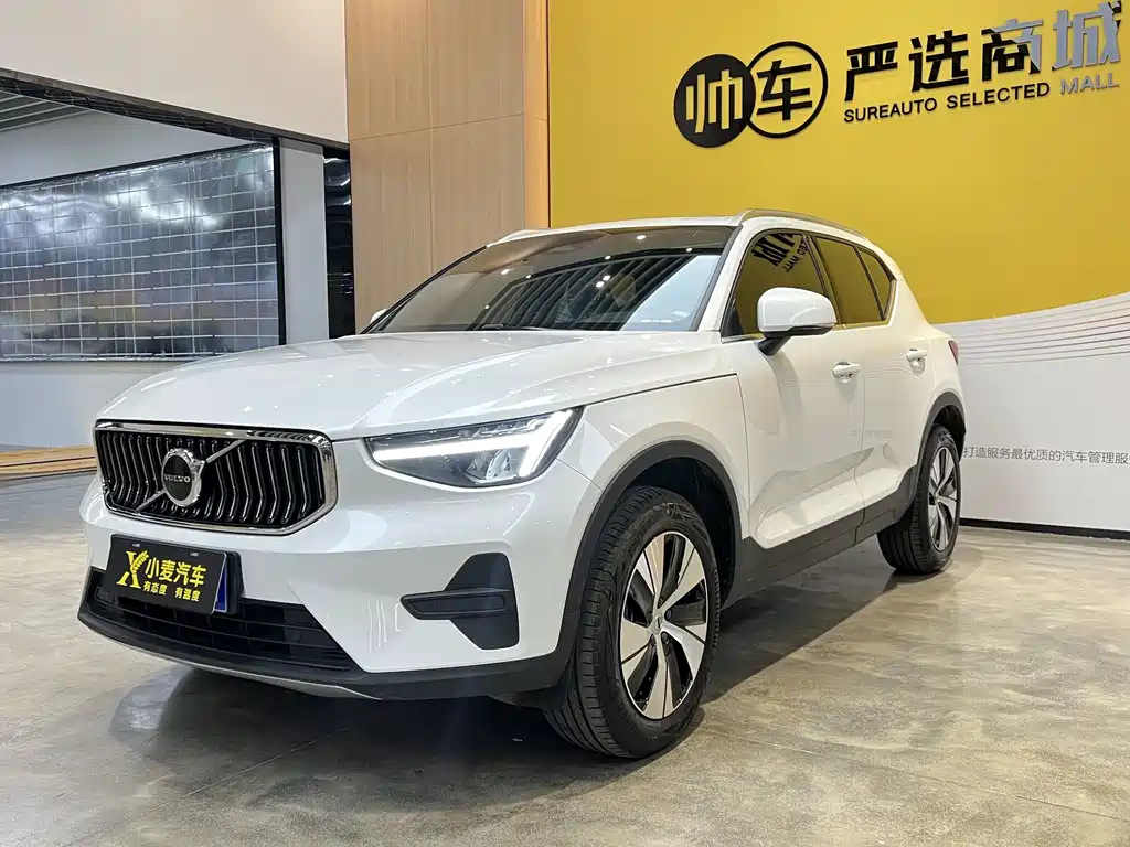Volvo XC40 2022