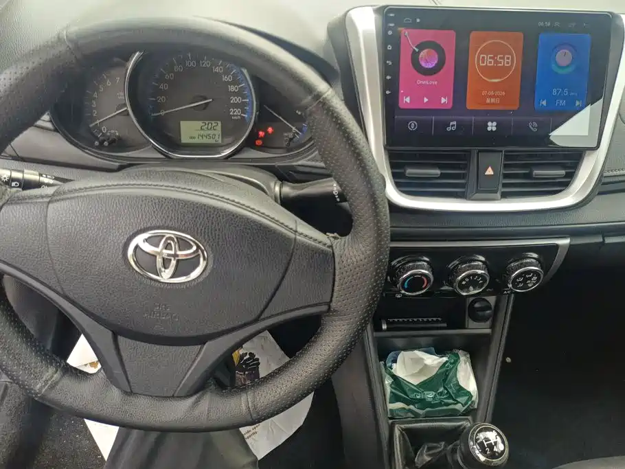 Toyota Vios 2016 — фото 12