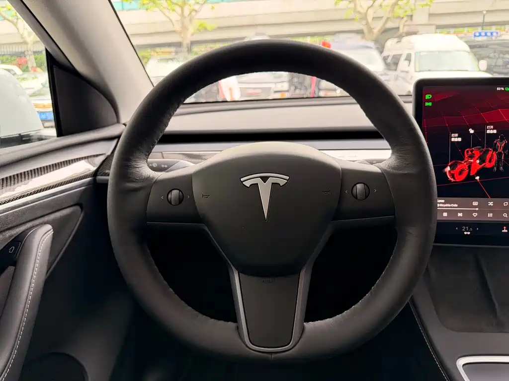 Tesla Model Y 2022 — фото 8