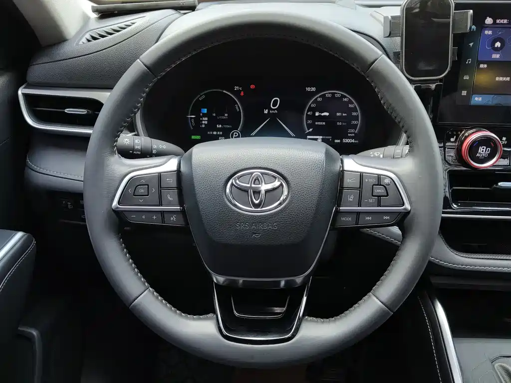 Toyota Highlander 2025 — фото 13