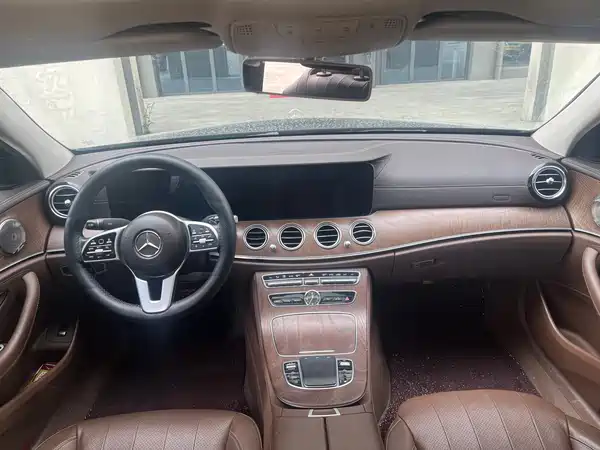 Mercedes-Benz E-Class 2019