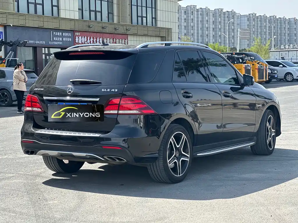 Mercedes-Benz GLE AMG 2018 — фото 5