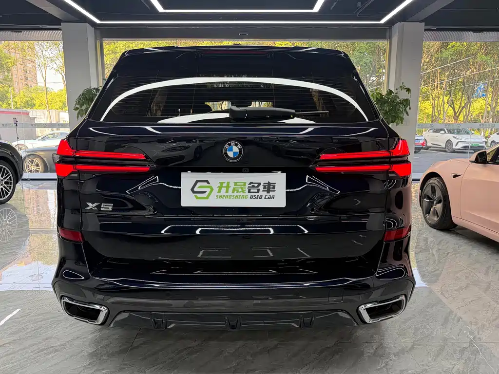 BMW X5 2024 — фото 8