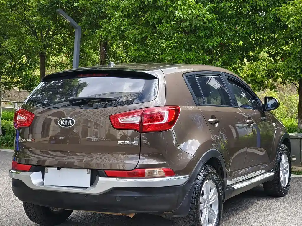 Kia Sportage 2012 — фото 4