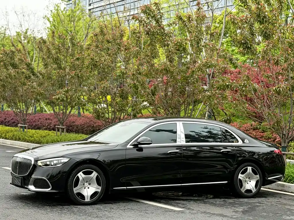 Mercedes-Benz S-Class 2022 — фото 1