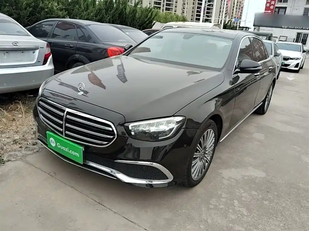 Mercedes-Benz E-Class 2023 — фото 1