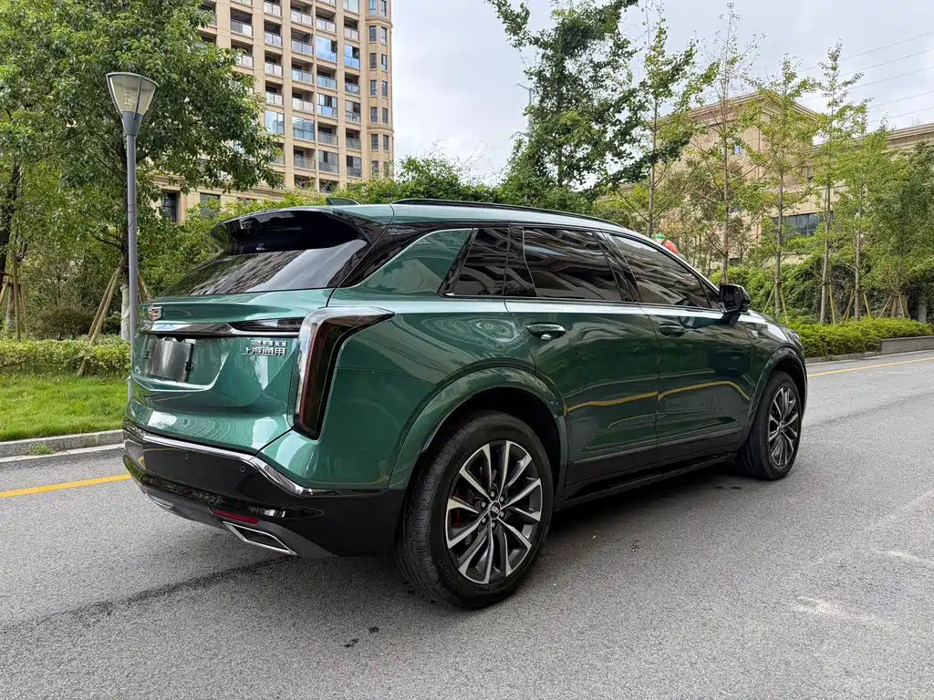 Cadillac XT5 2025 — фото 6
