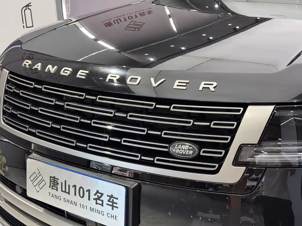 Land Rover Range Rover 2023 — фото 4
