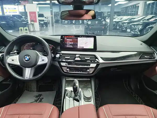 BMW 5 Series 2024