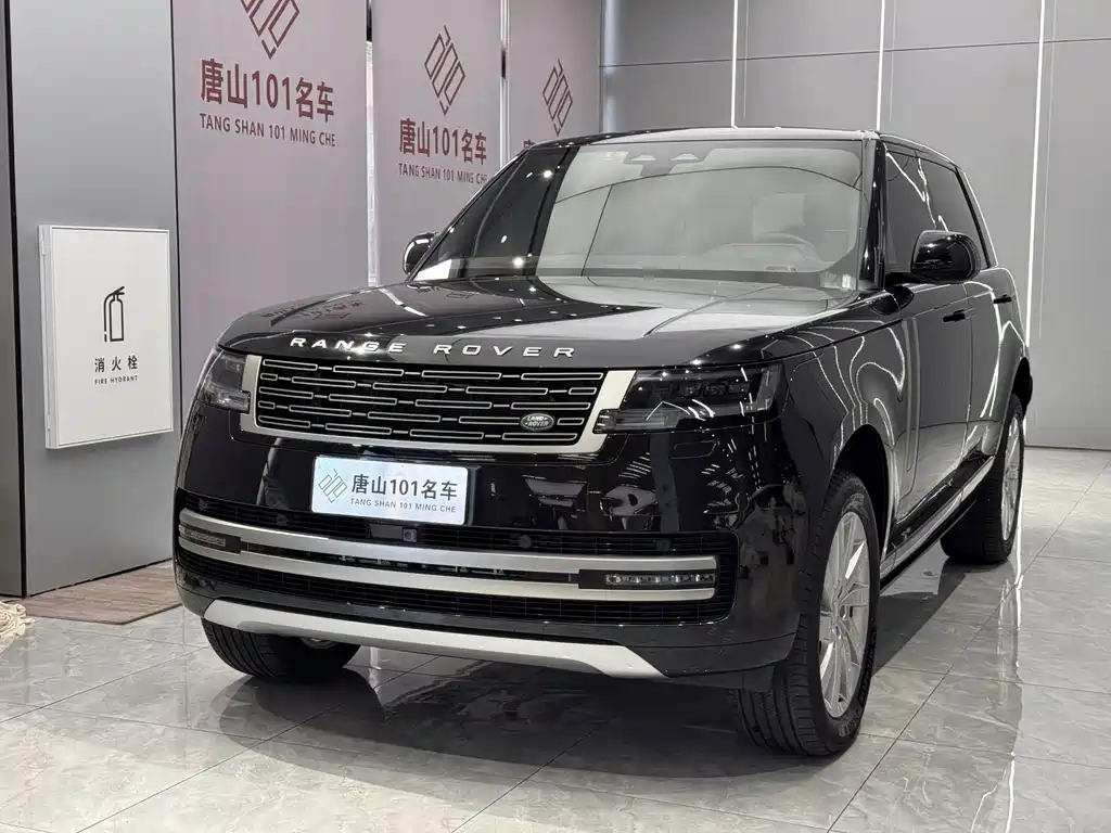 Land Rover Range Rover 2023 — фото 1