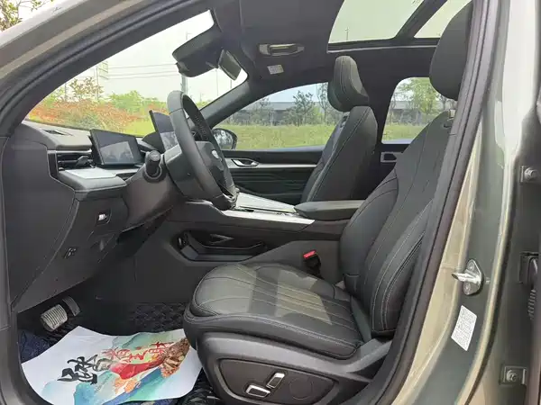 Geely Xingrui 2025