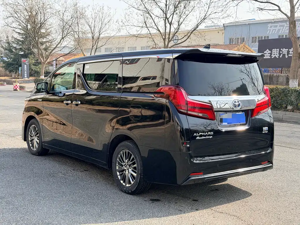 Toyota Alphard 2021 — фото 4